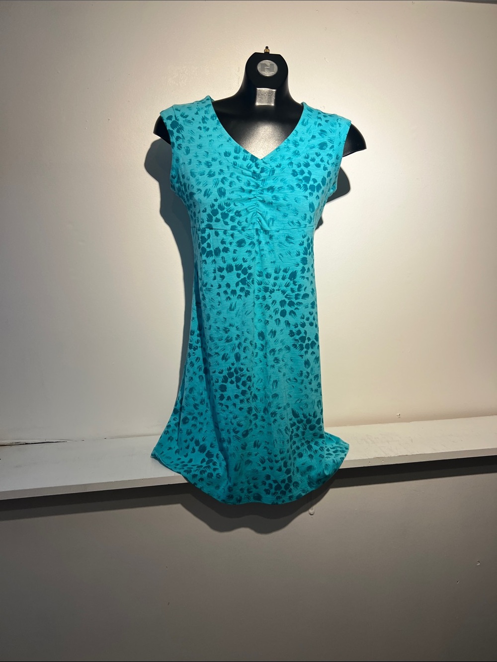 Columbia Turquoise Blue Patterned Sleeveless V-Neck Dress